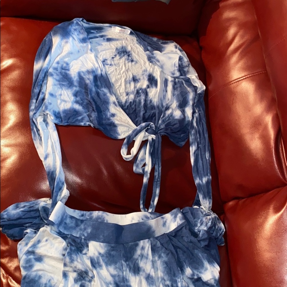2 piece set